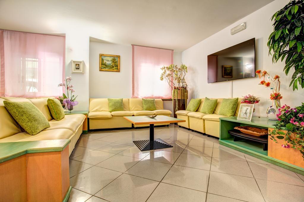 Hotel Oregon Rimini Exterior foto