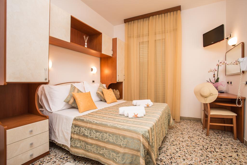 Hotel Oregon Rimini Exterior foto
